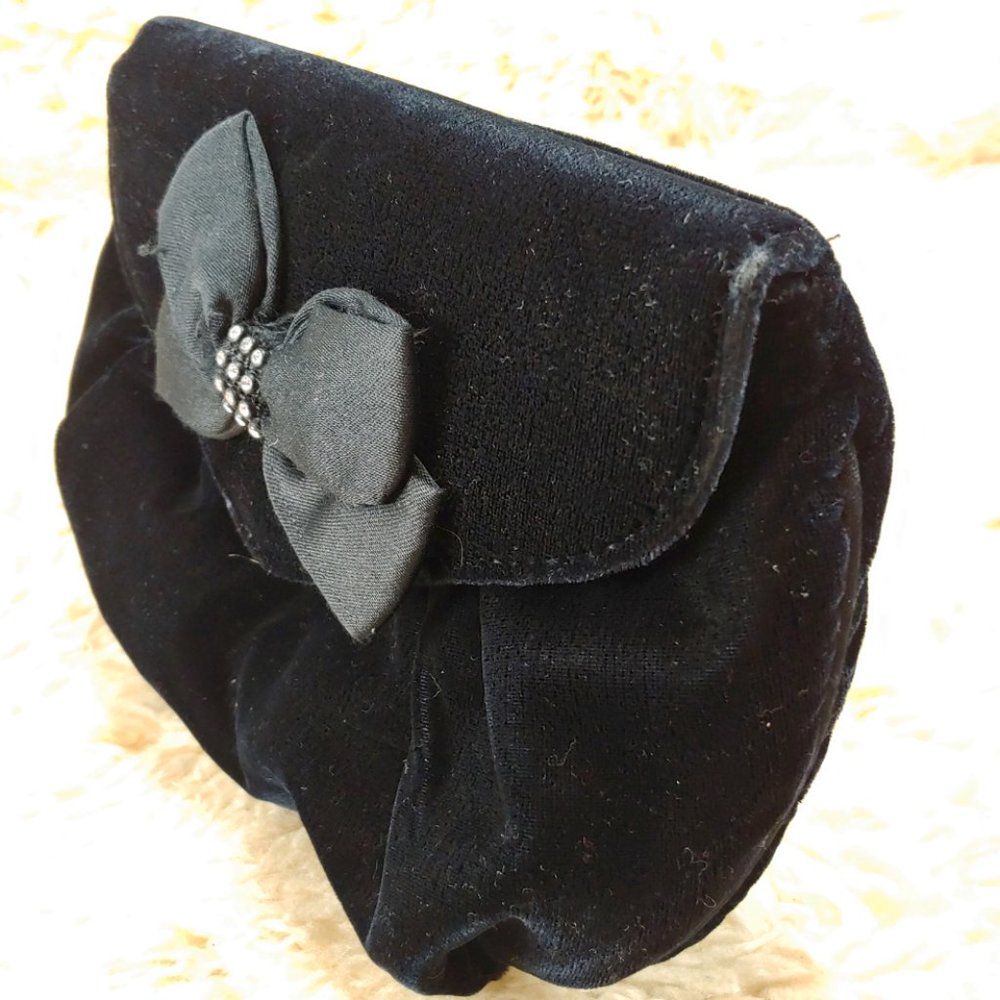 Soft Sided Velvet Black Clutch, with Satin Bow